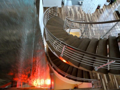 Mur d'eau colonne chez un particulier 1